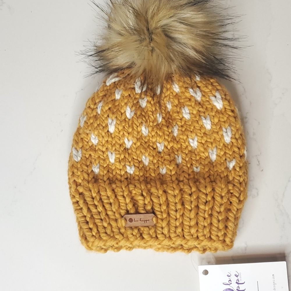 NWT Mustard heart hat